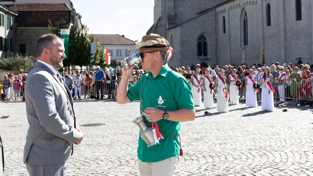 2022 3040