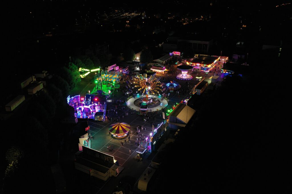 Place de fête · Drône